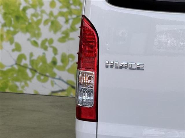 ハイエースワゴン ＧＬ　ディスプレイオーディオ１１インチ／フリップダウンモニター　社外　１２．８インチ／電動スライドドア／ヘッドランプ　ＬＥＤ／ＥＴＣ／エアバッグ　運転席／エアバッグ　助手席／パワーウインドウ　後席モニター（45枚目）