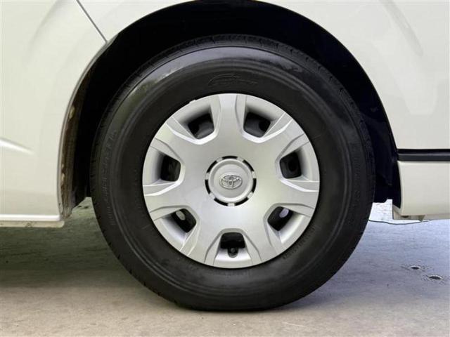 ハイエースワゴン ＧＬ　ディスプレイオーディオ１１インチ／フリップダウンモニター　社外　１２．８インチ／電動スライドドア／ヘッドランプ　ＬＥＤ／ＥＴＣ／エアバッグ　運転席／エアバッグ　助手席／パワーウインドウ　後席モニター（49枚目）