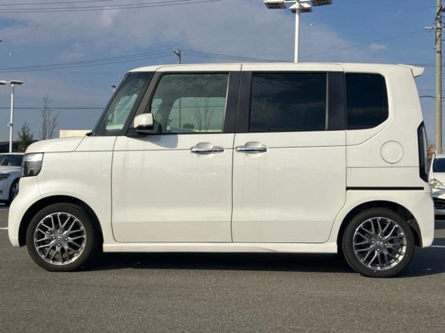 N-BOXカスタム ターボ 新品タイヤ/保証書/純正 8インチ SDナビ/両側電動スライドドア/シートヒーター/車線逸脱防止支援システム/シート ハーフレザー/ドライブレコーダー 社外/ヘッドランプ LED バックカメラ ETC(2枚目)