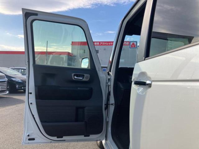 N-BOXカスタム ターボ 新品タイヤ/保証書/純正 8インチ SDナビ/両側電動スライドドア/シートヒーター/車線逸脱防止支援システム/シート ハーフレザー/ドライブレコーダー 社外/ヘッドランプ LED バックカメラ ETC(22枚目)