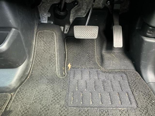 N-BOXカスタム ターボ 新品タイヤ/保証書/純正 8インチ SDナビ/両側電動スライドドア/シートヒーター/車線逸脱防止支援システム/シート ハーフレザー/ドライブレコーダー 社外/ヘッドランプ LED バックカメラ ETC(30枚目)