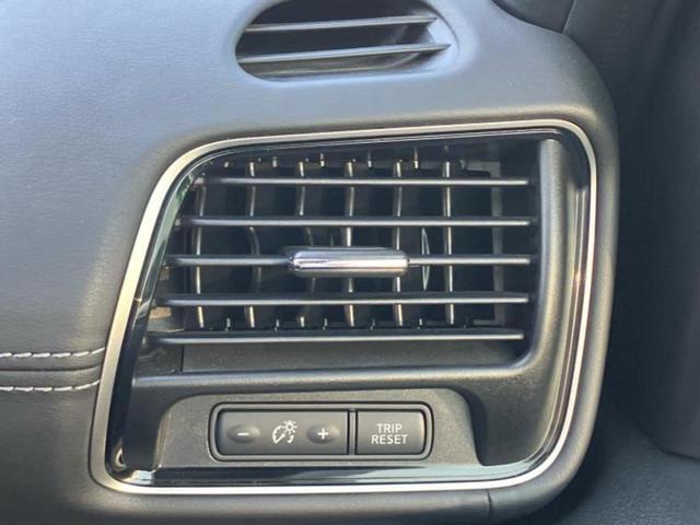 セレナ ハイウェイスターG 新品タイヤ/保証書/純正 9インチ メモリーナビ/フリップダウンモニター 純正 11インチ/インテリジェントルームミラー/エマージェンシーブレーキ/両側電動スライドドア/アラウンドビューモニター(25枚目)