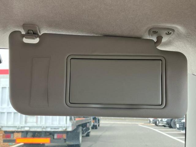 ミラココア ココアプラスX 新品タイヤ/保証書/社外 SDナビ/ヘッドランプ LED/ETC/EBD付ABS/フルセグTV/ルーフレール/エアバッグ 運転席/エアバッグ 助手席/パワーウインドウ/キーレスエントリー ワンオーナー(32枚目)