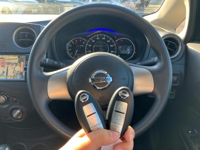 ノート X DIG-S 純正 SDナビ/ETC/EBD付ABS/アイドリングストップ/フルセグTV/エアバッグ 運転席/エアバッグ 助手席/パワーウインドウ/キーレスエントリー/パワーステアリング/盗難防止システム(34枚目)