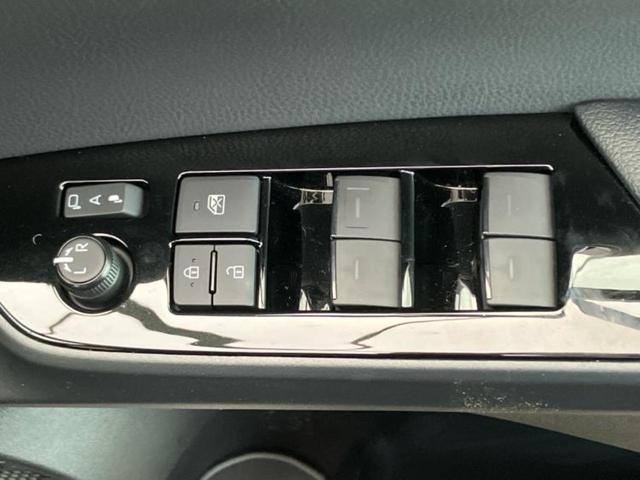 プリウス Ａツーリングセレクション　モデリスタエアロ／純正　９インチ　ＳＤナビ／衝突安全装置／シートヒーター／車線逸脱防止支援システム／パーキングアシスト　自動操舵／ドライブレコーダー　純正／ヘッドランプ　ＬＥＤ　衝突被害軽減システム（25枚目）