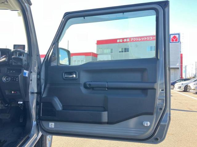ジムニー 4WD XC 保証書/社外 SDナビ/シートヒーター/車線逸脱防止支援システム/ヘッドランプ LED/ETC/ABS/横滑り防止装置/フルセグTV/エアバッグ 運転席/エアバッグ 助手席/エアバッグ サイド 4WD(8枚目)