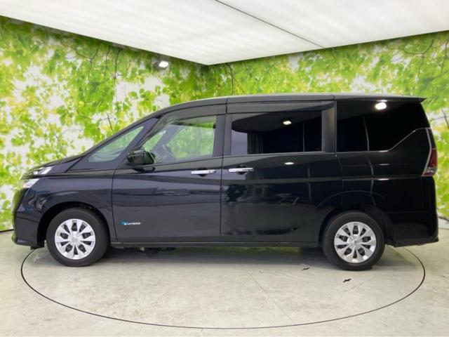 セレナ Ｘ　新品タイヤ／保証書／衝突安全装置／電動スライドドア／車線逸脱防止支援システム／ＥＴＣ／ＥＢＤ付ＡＢＳ／横滑り防止装置／アイドリングストップ／クルーズコントロール／エアバッグ　運転席／エアバッグ　助手席（2枚目）