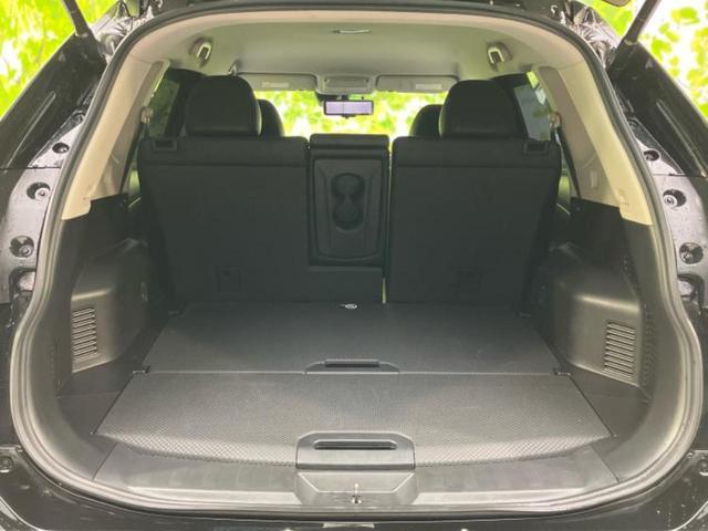 エクストレイル ４ＷＤ２０Ｘｉ　Ｖセレクション　保証書／純正　９インチ　ＳＤナビ／インテリジェントルームミラー／エマージェンシーブレーキ／シートヒーター／全方位モニター／車線逸脱防止支援システム／シート　合皮／プロパイロット　衝突被害軽減システム（8枚目）