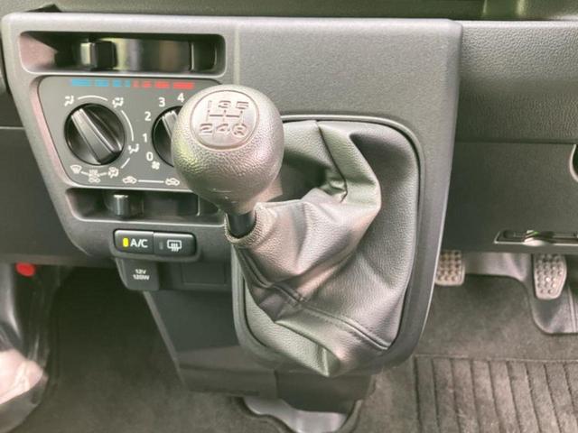 ハイゼットカーゴ 4WDデラックス 新品タイヤ/保証書/スマートアシスト(トヨタ・ダイハツ)/ETC/EBD付ABS/横滑り防止装置/アイドリングストップ/エアバッグ 運転席/エアバッグ 助手席/衝突安全ボディ/パワーウインドウ 4WD(14枚目)