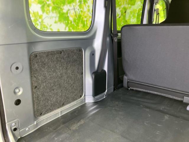 ハイゼットカーゴ 4WDデラックス 新品タイヤ/保証書/スマートアシスト(トヨタ・ダイハツ)/ETC/EBD付ABS/横滑り防止装置/アイドリングストップ/エアバッグ 運転席/エアバッグ 助手席/衝突安全ボディ/パワーウインドウ 4WD(24枚目)