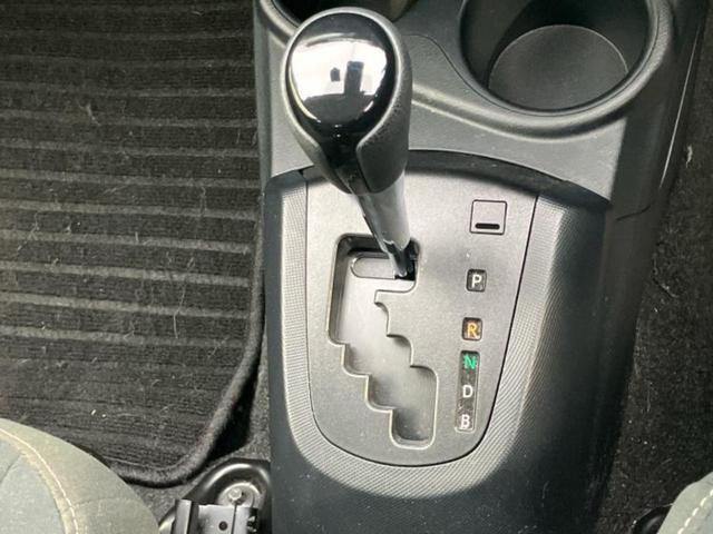 アクア Ｓスタイルブラック　新品タイヤ／保証書／社外　ＳＤナビ／衝突安全装置／車線逸脱防止支援システム／Ｂｌｕｅｔｏｏｔｈ接続／ＥＴＣ／ＥＢＤ付ＡＢＳ／横滑り防止装置／アイドリングストップ／バックモニター／フルセグＴＶ／禁煙車（18枚目）