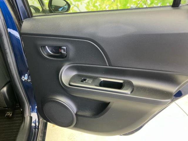 アクア Ｓスタイルブラック　新品タイヤ／保証書／社外　ＳＤナビ／衝突安全装置／車線逸脱防止支援システム／Ｂｌｕｅｔｏｏｔｈ接続／ＥＴＣ／ＥＢＤ付ＡＢＳ／横滑り防止装置／アイドリングストップ／バックモニター／フルセグＴＶ／禁煙車（23枚目）