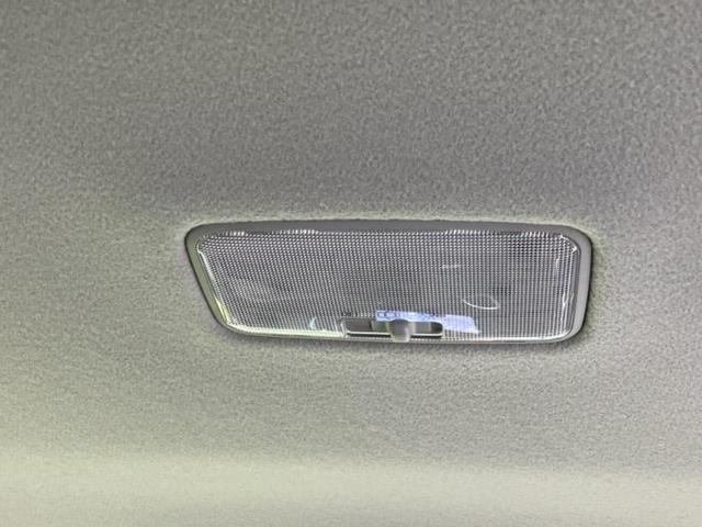 アクア Ｓスタイルブラック　新品タイヤ／保証書／社外　ＳＤナビ／衝突安全装置／車線逸脱防止支援システム／Ｂｌｕｅｔｏｏｔｈ接続／ＥＴＣ／ＥＢＤ付ＡＢＳ／横滑り防止装置／アイドリングストップ／バックモニター／フルセグＴＶ／禁煙車（40枚目）