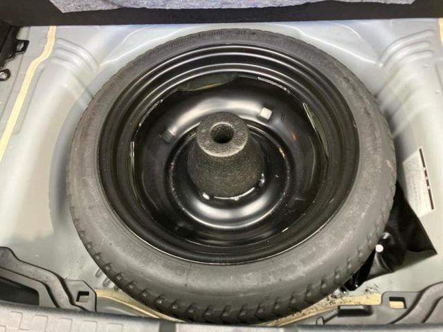 アクア G 新品タイヤ/保証書/純正 SDナビ/ヘッドランプ LED/Bluetooth接続/ETC/EBD付ABS/横滑り防止装置/アイドリングストップ/バックモニター/ワンセグTV/エアバッグ 運転席 記録簿(24枚目)