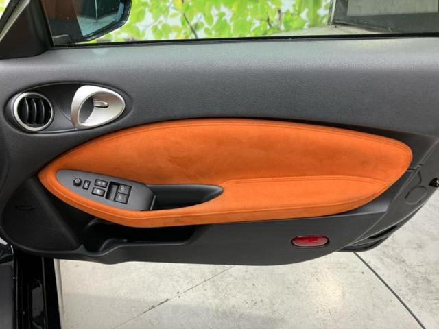 フェアレディＺ バージョンＳＴ　ＢＯＳＥ／純正　ＳＤナビ／シートヒーター／シート　ハーフレザー／Ｂｌｕｅｔｏｏｔｈ接続／ＥＴＣ／ＥＢＤ付ＡＢＳ／横滑り防止装置／バックモニター／フルセグＴＶ／エアバッグ　運転席／エアバッグ　助手席（8枚目）