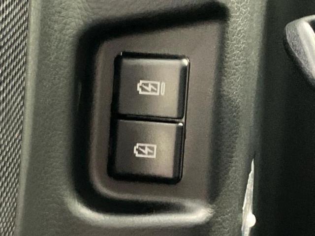 スペーシアカスタム ハイブリッドXS 保証書/セーフティサポート(スズキ)/両側電動スライドドア/シートヒーター/車線逸脱防止支援システム/ヘッドランプ LED/EBD付ABS/横滑り防止装置/アイドリングストップ 衝突被害軽減システム(42枚目)