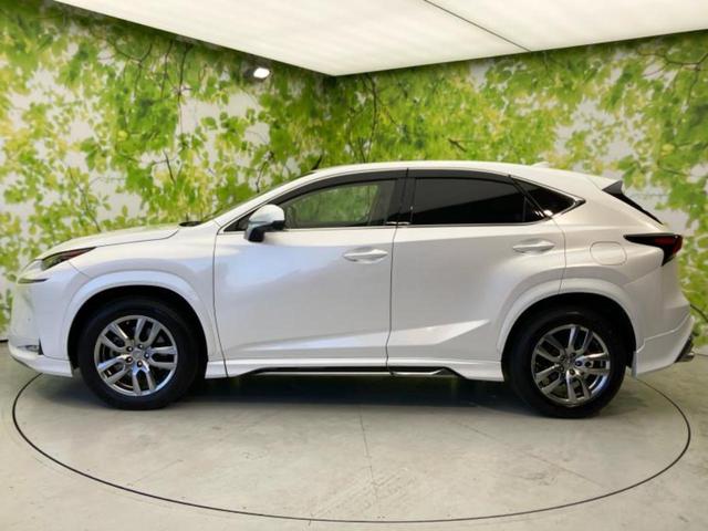 NX 4WD NX200t Iパッケージ サンルーフ/純正エアロ/保証書/純正 HDDナビ/シートヒーター/シート フルレザー/ヘッドランプ LED/ETC/EBD付ABS/横滑り防止装置/アイドリングストップ/サイドモニター 革シート(2枚目)