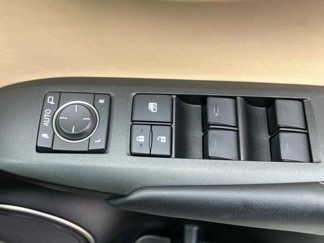 NX 4WD NX200t Iパッケージ サンルーフ/純正エアロ/保証書/純正 HDDナビ/シートヒーター/シート フルレザー/ヘッドランプ LED/ETC/EBD付ABS/横滑り防止装置/アイドリングストップ/サイドモニター 革シート(30枚目)