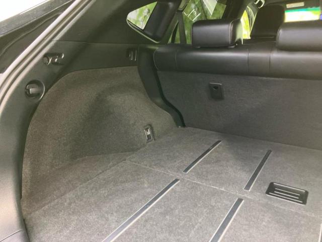 ＷＥＣＡＲＳでは各商談席に大型モニターをご用意しております！見やすい大画面でゆったりと全国の在庫をご覧いただけます！是非ご来店お待ちしております！