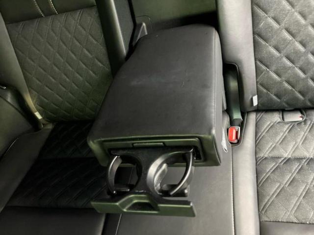 ＷＥＣＡＲＳでは各商談席に大型モニターをご用意しております！見やすい大画面でゆったりと全国の在庫をご覧いただけます！是非ご来店お待ちしております！