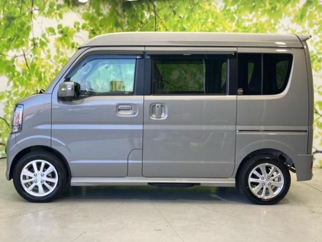 エブリイワゴン ４ＷＤ　ＰＺターボスペシャル　新品タイヤ／保証書／社外　１１インチ　ＳＤナビ／衝突安全装置／両側電動スライドドア／シートヒーター／ヘッドランプ　ＬＥＤ／ＥＴＣ／ＥＢＤ付ＡＢＳ／横滑り防止装置／フルセグＴＶ／エアバッグ　運転席（2枚目）