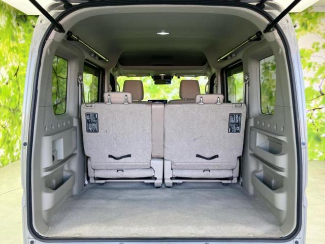 エブリイワゴン ４ＷＤ　ＰＺターボスペシャル　新品タイヤ／保証書／社外　１１インチ　ＳＤナビ／衝突安全装置／両側電動スライドドア／シートヒーター／ヘッドランプ　ＬＥＤ／ＥＴＣ／ＥＢＤ付ＡＢＳ／横滑り防止装置／フルセグＴＶ／エアバッグ　運転席（8枚目）