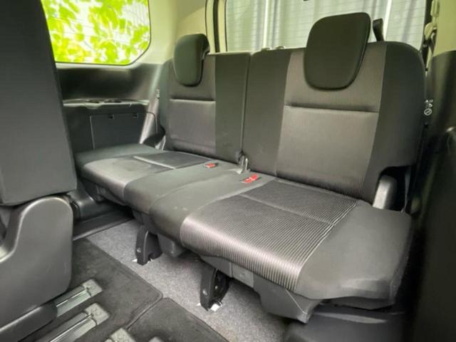 セレナ ハイウェイスターＶセレクション２　純正　９インチ　ＳＤナビ／フリップダウンモニター／エマージェンシーブレーキ／両側電動スライドドア／車線逸脱防止支援システム／プロパイロット／ドライブレコーダー　前後／ヘッドランプ　ＬＥＤ　後席モニター（19枚目）