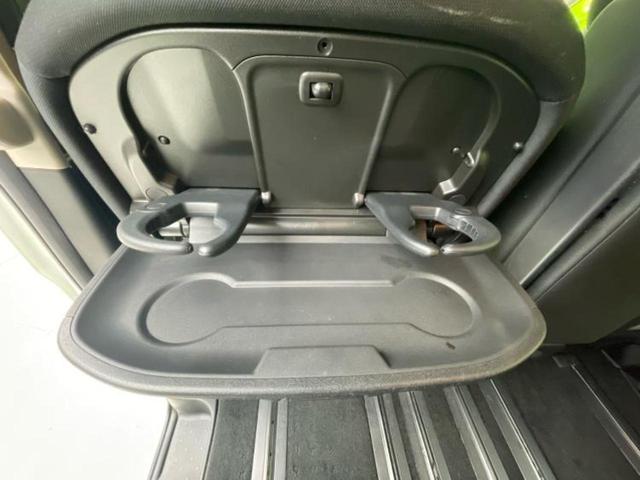 セレナ ハイウェイスターＶセレクション２　純正　９インチ　ＳＤナビ／フリップダウンモニター／エマージェンシーブレーキ／両側電動スライドドア／車線逸脱防止支援システム／プロパイロット／ドライブレコーダー　前後／ヘッドランプ　ＬＥＤ　後席モニター（43枚目）