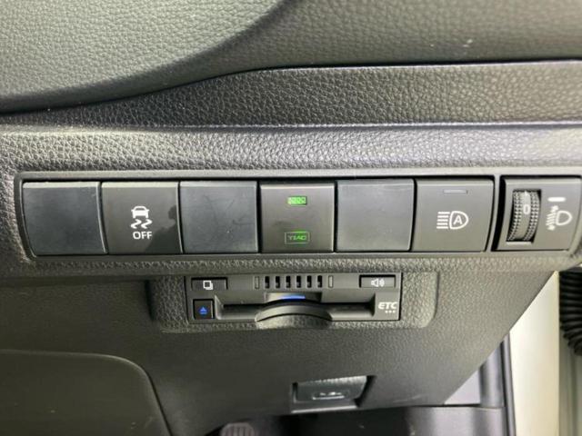 カローラツーリング ダブルバイビー 保証書/ディスプレイオーディオ+ナビ/衝突安全装置/車線逸脱防止支援システム/シート ハーフレザー/ヘッドランプ LED/ETC/EBD付ABS/横滑り防止装置/バックモニター 衝突被害軽減システム(31枚目)