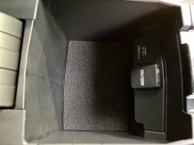 カローラツーリング ダブルバイビー 保証書/ディスプレイオーディオ+ナビ/衝突安全装置/車線逸脱防止支援システム/シート ハーフレザー/ヘッドランプ LED/ETC/EBD付ABS/横滑り防止装置/バックモニター 衝突被害軽減システム(48枚目)