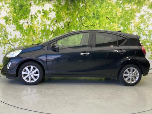 アクア Ｓスタイルブラック　新品タイヤ／保証書／純正　ＳＤナビ／衝突安全装置／車線逸脱防止支援システム／ヘッドランプ　ＬＥＤ／ＥＴＣ／ＥＢＤ付ＡＢＳ／横滑り防止装置／アイドリングストップ／フルセグＴＶ／エアバッグ　運転席　記録簿（2枚目）