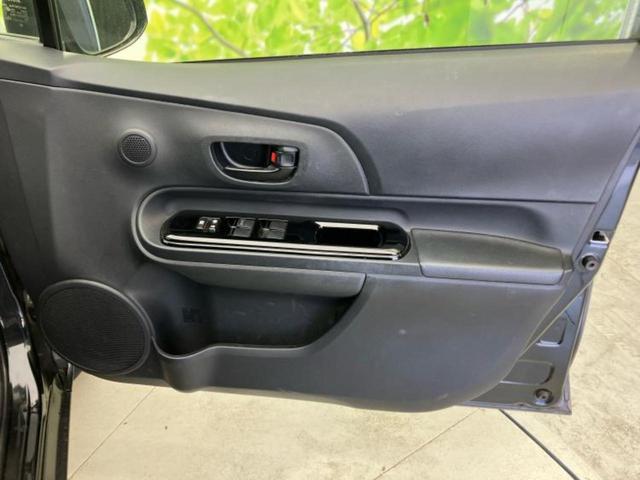 アクア Ｓスタイルブラック　新品タイヤ／保証書／純正　ＳＤナビ／衝突安全装置／車線逸脱防止支援システム／ヘッドランプ　ＬＥＤ／ＥＴＣ／ＥＢＤ付ＡＢＳ／横滑り防止装置／アイドリングストップ／フルセグＴＶ／エアバッグ　運転席　記録簿（22枚目）