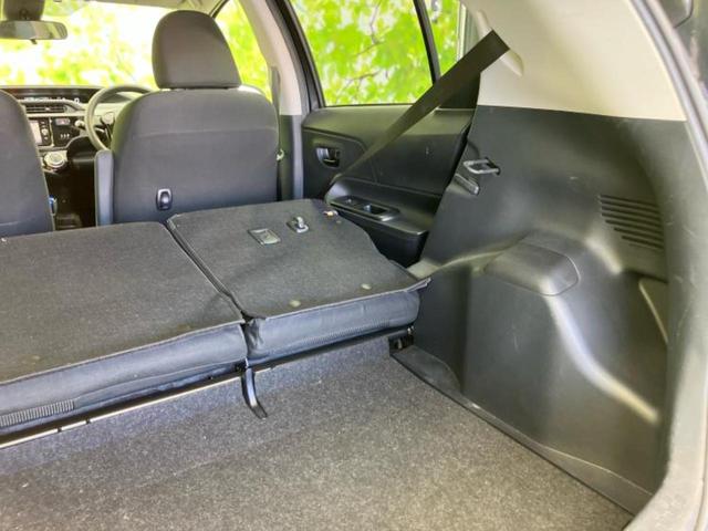 アクア Ｓスタイルブラック　新品タイヤ／保証書／純正　ＳＤナビ／衝突安全装置／車線逸脱防止支援システム／ヘッドランプ　ＬＥＤ／ＥＴＣ／ＥＢＤ付ＡＢＳ／横滑り防止装置／アイドリングストップ／フルセグＴＶ／エアバッグ　運転席　記録簿（25枚目）