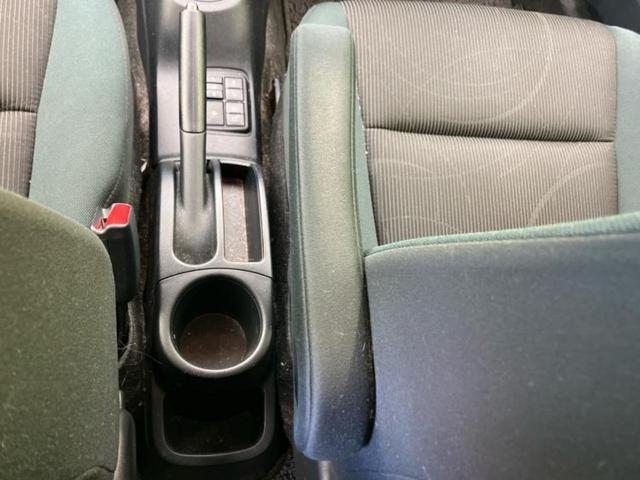 アクア Ｓスタイルブラック　新品タイヤ／保証書／純正　ＳＤナビ／衝突安全装置／車線逸脱防止支援システム／ヘッドランプ　ＬＥＤ／ＥＴＣ／ＥＢＤ付ＡＢＳ／横滑り防止装置／アイドリングストップ／フルセグＴＶ／エアバッグ　運転席　記録簿（36枚目）