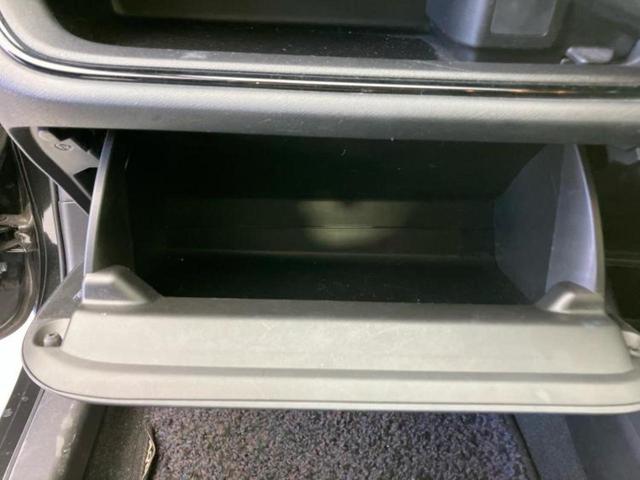 アクア Ｓスタイルブラック　新品タイヤ／保証書／純正　ＳＤナビ／衝突安全装置／車線逸脱防止支援システム／ヘッドランプ　ＬＥＤ／ＥＴＣ／ＥＢＤ付ＡＢＳ／横滑り防止装置／アイドリングストップ／フルセグＴＶ／エアバッグ　運転席　記録簿（39枚目）