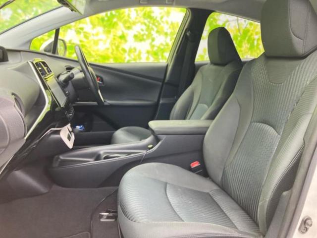 プリウス Sセーフティプラス 純正 9インチ SDナビ/衝突安全装置/車線逸脱防止支援システム/パーキングアシスト 自動操舵/ヘッドランプ LED/Bluetooth接続/ETC/EBD付ABS/横滑り防止装置 バックカメラ(6枚目)