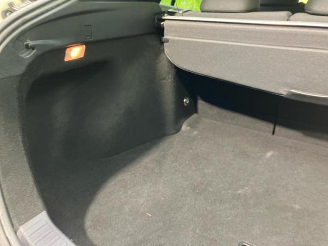 プリウス Sセーフティプラス 純正 9インチ SDナビ/衝突安全装置/車線逸脱防止支援システム/パーキングアシスト 自動操舵/ヘッドランプ LED/Bluetooth接続/ETC/EBD付ABS/横滑り防止装置 バックカメラ(25枚目)