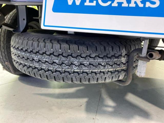 ハイゼットトラック ハイルーフ　新品タイヤ／保証書／ＡＢＳ／エアバッグ　運転席／パワーウインドウ／キーレスエントリー／パワーステアリング／ワンオーナー／マニュアルエアコン／定期点検記録簿／ユーザー買取車／アクセサリーソケット（26枚目）