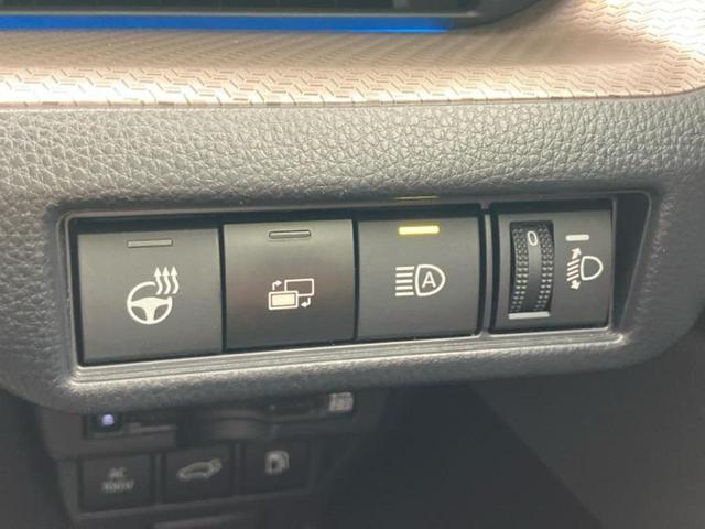 プリウス Ｚ　ガラスルーフ／純正エアロ／ディスプレイオーディオ＋ナビ１１インチ／デジタルインナーミラー／トヨタセーフティセンス／シートヒーター／全方位モニター／車線逸脱防止支援システム／シート　合皮　全周囲カメラ（30枚目）