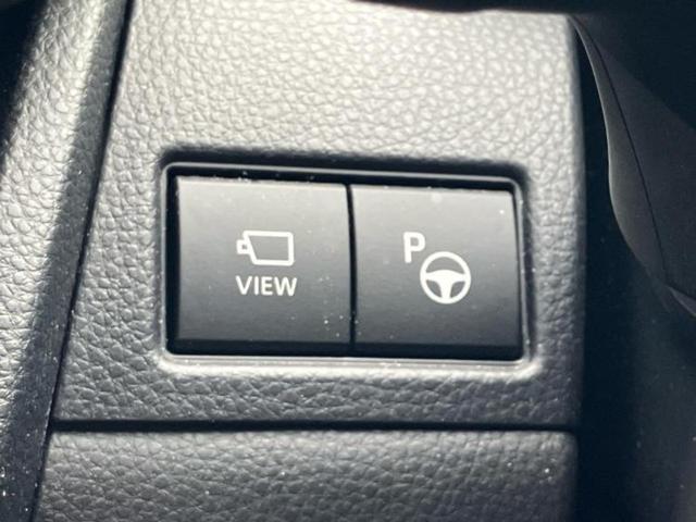 プリウス Ｚ　ガラスルーフ／純正エアロ／ディスプレイオーディオ＋ナビ１１インチ／デジタルインナーミラー／トヨタセーフティセンス／シートヒーター／全方位モニター／車線逸脱防止支援システム／シート　合皮　全周囲カメラ（32枚目）