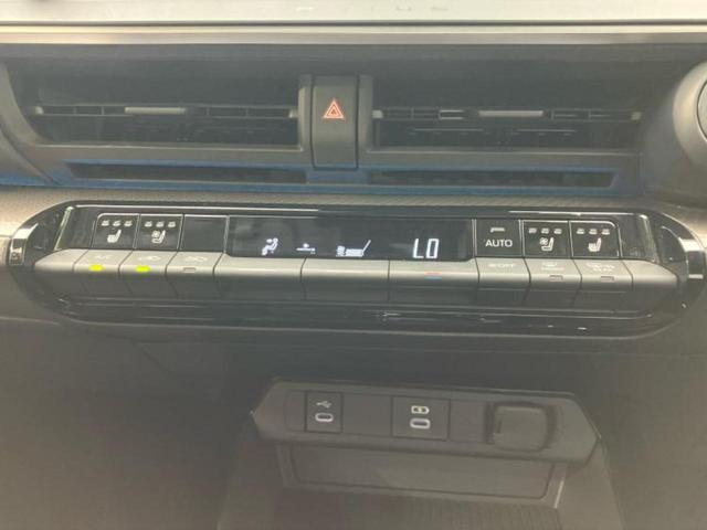 プリウス Ｚ　ガラスルーフ／純正エアロ／ディスプレイオーディオ＋ナビ１１インチ／デジタルインナーミラー／トヨタセーフティセンス／シートヒーター／全方位モニター／車線逸脱防止支援システム／シート　合皮　全周囲カメラ（34枚目）