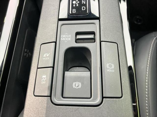 プリウス Ｚ　ガラスルーフ／純正エアロ／ディスプレイオーディオ＋ナビ１１インチ／デジタルインナーミラー／トヨタセーフティセンス／シートヒーター／全方位モニター／車線逸脱防止支援システム／シート　合皮　全周囲カメラ（42枚目）