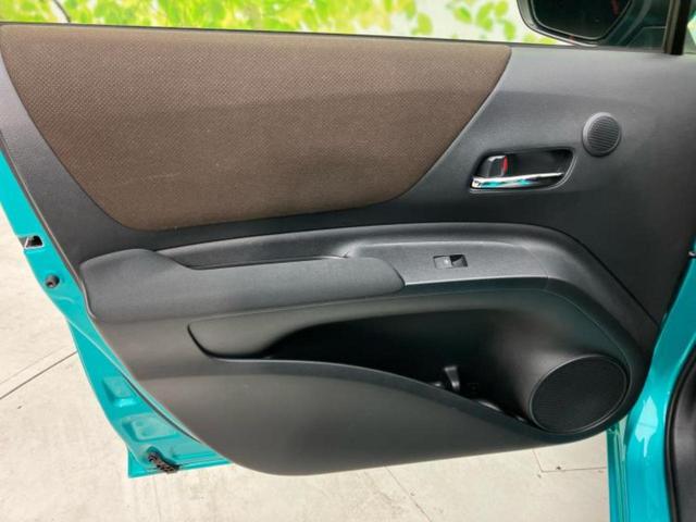 シエンタ ハイブリッドGクエロ 保証書/純正 SDナビ/衝突安全装置/両側電動スライドドア/パノラミックビューモニター/車線逸脱防止支援システム/ドライブレコーダー 純正/ヘッドランプ LED/USBジャック 衝突被害軽減システム(19枚目)