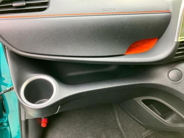 シエンタ ハイブリッドGクエロ 保証書/純正 SDナビ/衝突安全装置/両側電動スライドドア/パノラミックビューモニター/車線逸脱防止支援システム/ドライブレコーダー 純正/ヘッドランプ LED/USBジャック 衝突被害軽減システム(37枚目)