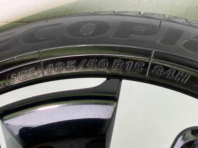 シエンタ ハイブリッドGクエロ 保証書/純正 SDナビ/衝突安全装置/両側電動スライドドア/パノラミックビューモニター/車線逸脱防止支援システム/ドライブレコーダー 純正/ヘッドランプ LED/USBジャック 衝突被害軽減システム(52枚目)