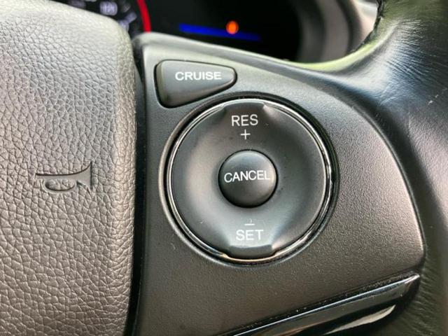 ヴェゼル ハイブリッドＺ　保証書／ディスプレイオーディオ／衝突安全装置／シートヒーター／シート　ハーフレザー／ヘッドランプ　ＬＥＤ／Ｂｌｕｅｔｏｏｔｈ接続／ＥＴＣ／ＥＢＤ付ＡＢＳ／横滑り防止装置／アイドリングストップ（18枚目）