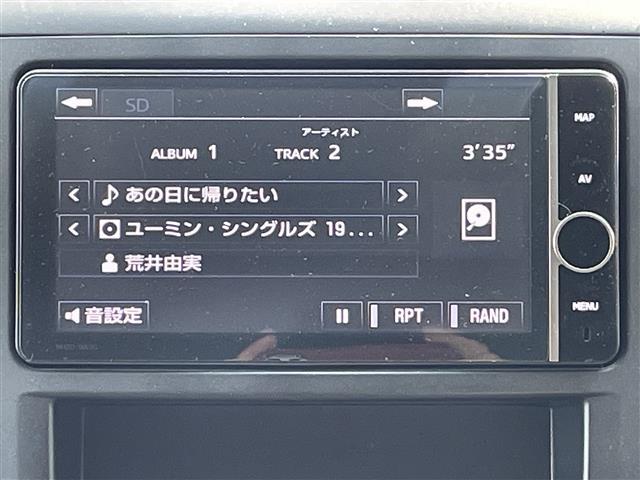 ヴェルファイア ２．４Ｚ　ゴールデンアイズ　パワーリヤゲート　地デジフルセグ　Ｂカメラ　横滑防止装置　キーレスエントリー　ナビ＆ＴＶ　ＥＴＣ車載器　１オーナー　リアエアコン　オートエアコン　ＤＶＤ再生機能　パワーウィンドウ　エアロ　ＨＤＤナビ（18枚目）