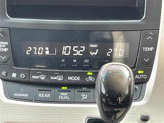 ヴェルファイア ２．４Ｚ　ゴールデンアイズ　パワーリヤゲート　地デジフルセグ　Ｂカメラ　横滑防止装置　キーレスエントリー　ナビ＆ＴＶ　ＥＴＣ車載器　１オーナー　リアエアコン　オートエアコン　ＤＶＤ再生機能　パワーウィンドウ　エアロ　ＨＤＤナビ（20枚目）