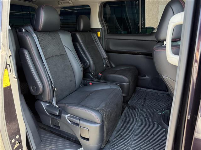 ヴェルファイア 2.4Z ゴールデンアイズII クリソナ AUTOライト リヤカメラ BLUETOOTH ETC付 DVD再生機能 ナビTV サイドエアバッグ デュアルエアコン ワンオーナー車 オートクルーズコントロール 地デジフルセグ オットマン(16枚目)