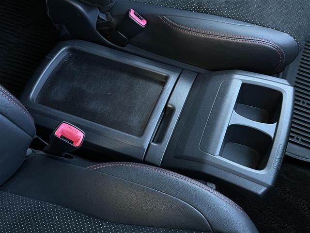 ヴェルファイア 2.4Z ゴールデンアイズII クリソナ AUTOライト リヤカメラ BLUETOOTH ETC付 DVD再生機能 ナビTV サイドエアバッグ デュアルエアコン ワンオーナー車 オートクルーズコントロール 地デジフルセグ オットマン(41枚目)